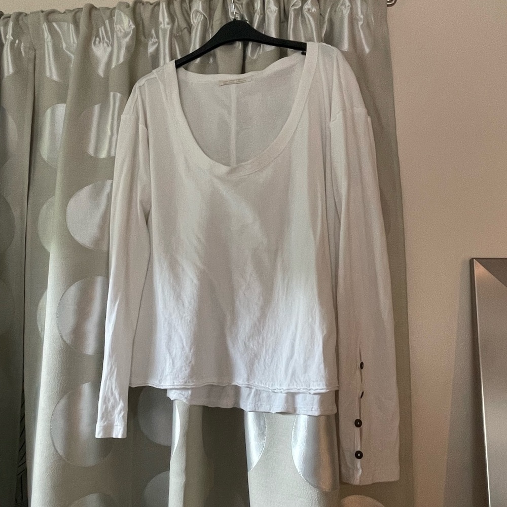 Free people white long sleeve with buttons